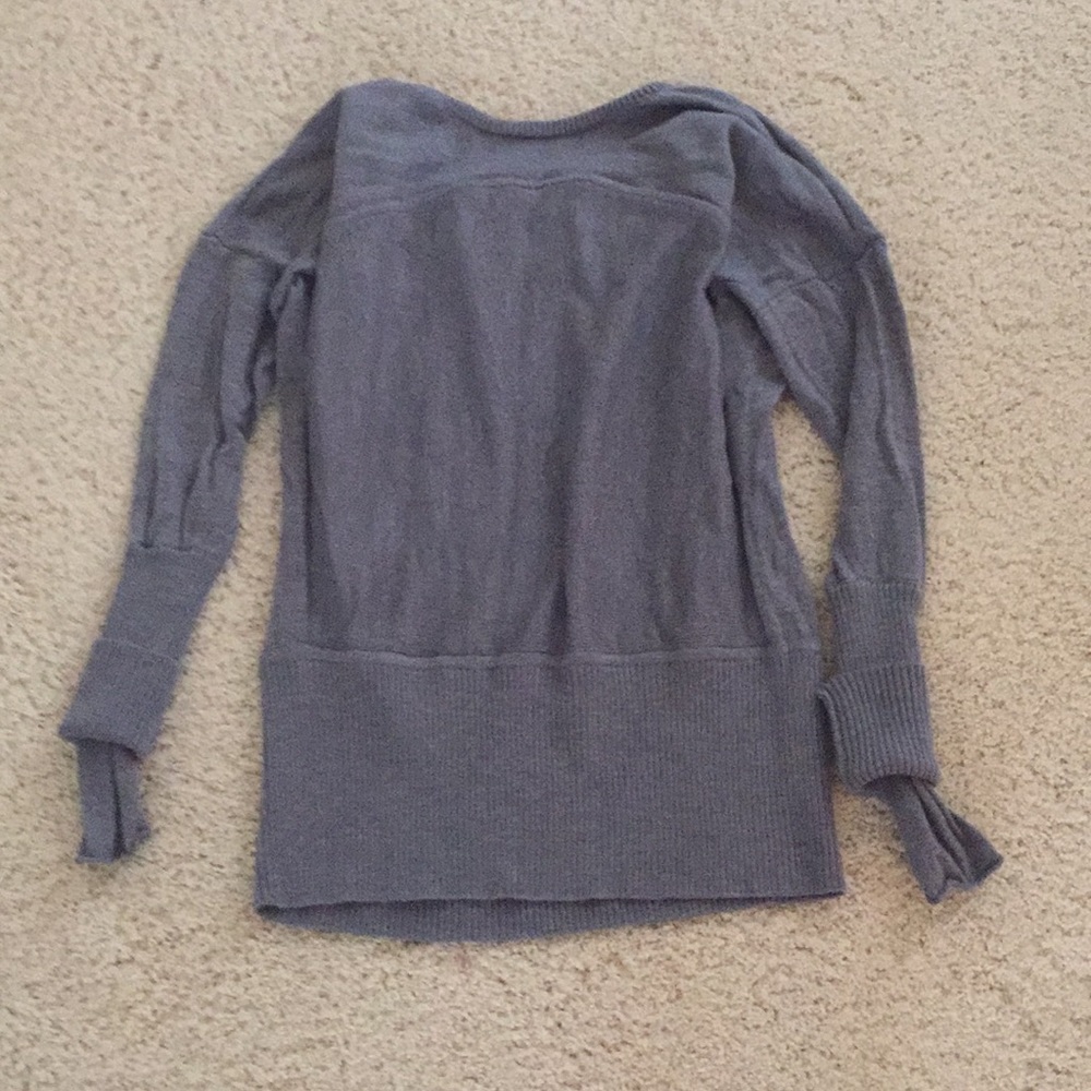 Beautiful lululemon sweater!